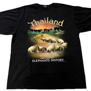 JoliGolf Men's Elephant T-shirt Sz XL Thailand The Land Of Elephants History
